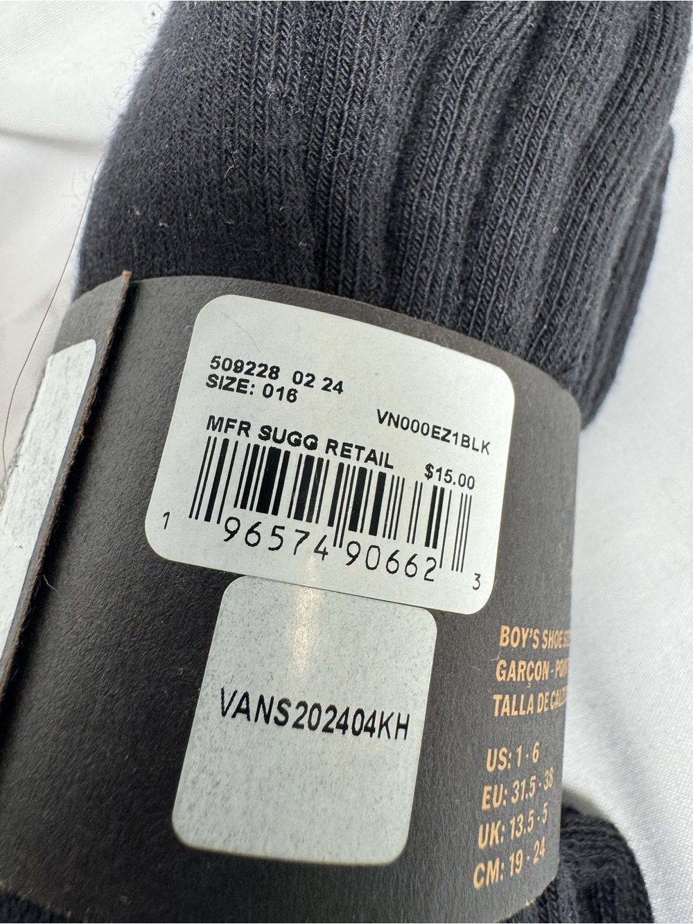Vans Boy’s Black Crew Socks with White Logo shoe size 1-6 - Picture 2 of 6
